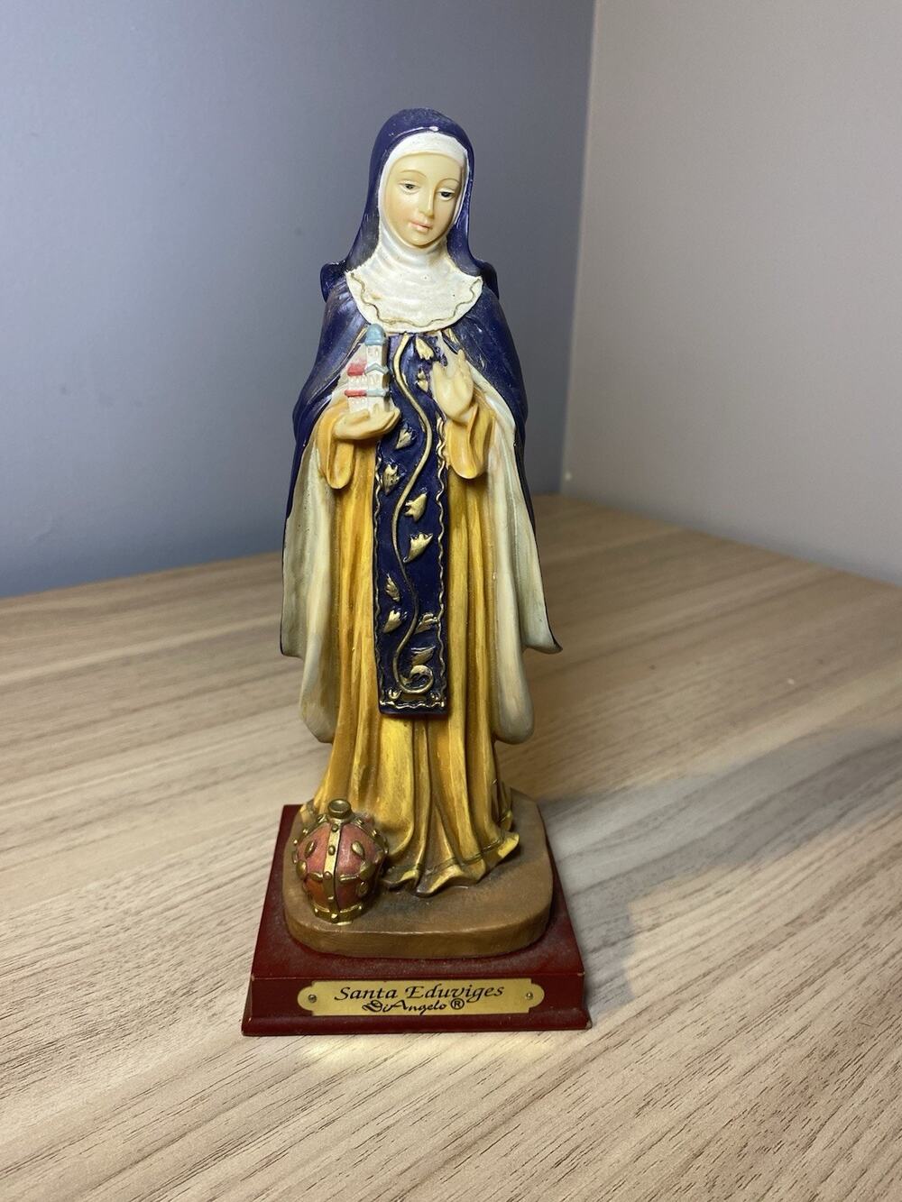 BEAUTIFUL ST. HEDWIG STATUE 8 1/2 " Santa Eduviges Patron Saint Of The Poor